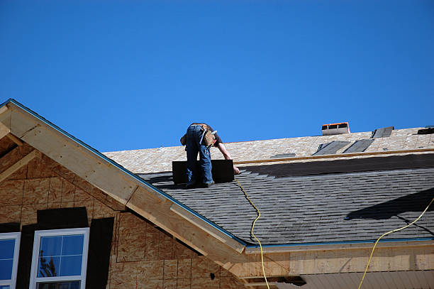 Best Emergency Roof Repair  in Leo Cedarville, IN